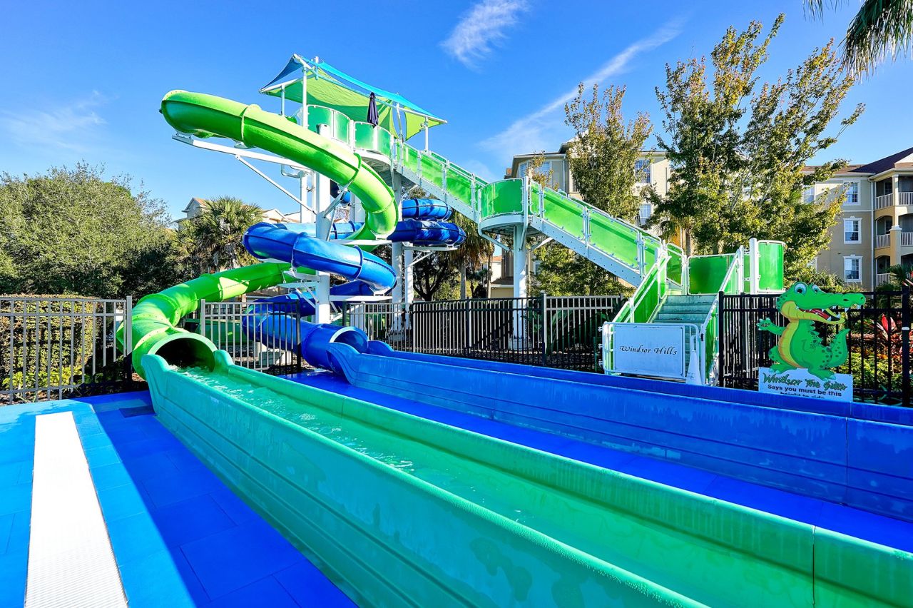 Toy Box Website Photos - Dueling Slide